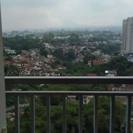 Galeri Ciumbuleuit Apartment 3 By Gezonder Bandung Buitenkant foto