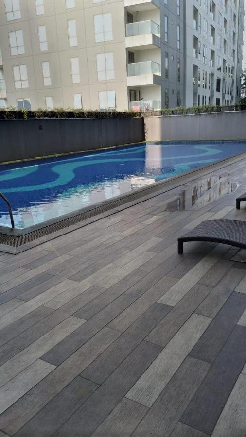 Galeri Ciumbuleuit Apartment 3 By Gezonder Bandung Buitenkant foto
